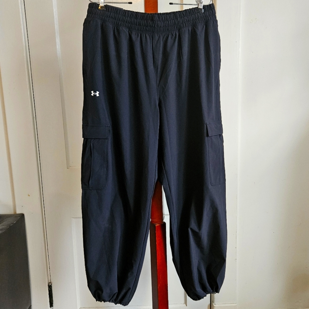 NWT UA cargo pants